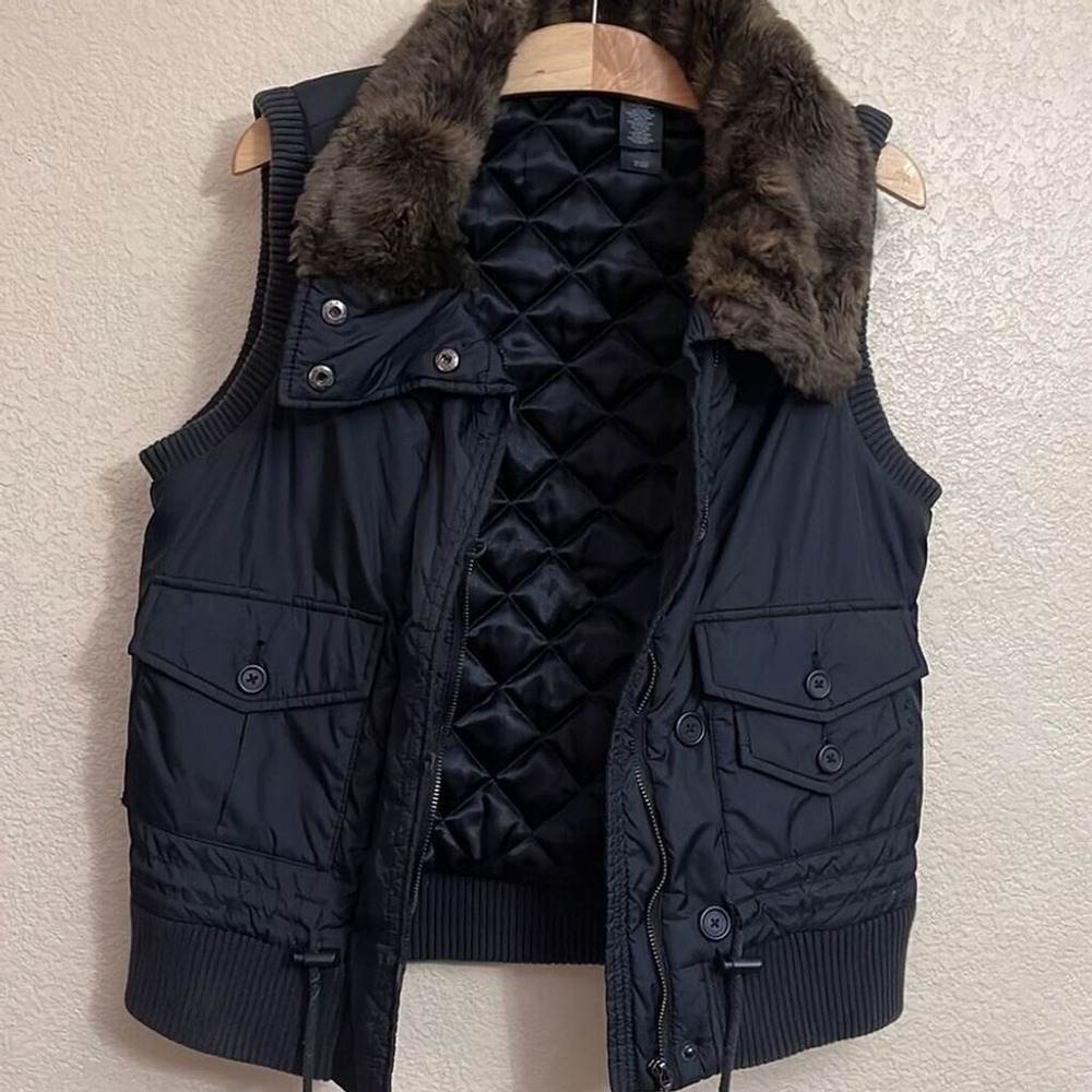 DKNY Active Womens Black Quilted Puffer Vest Faux Fur Collar Medium